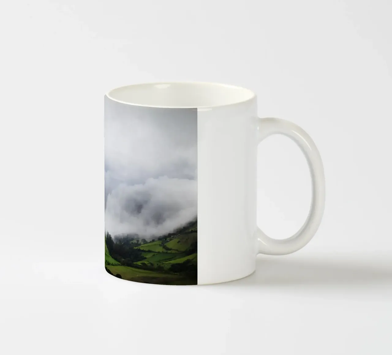 Mare di nuvole sopra Nano, Ecuador tazza in ceramica da art picture
