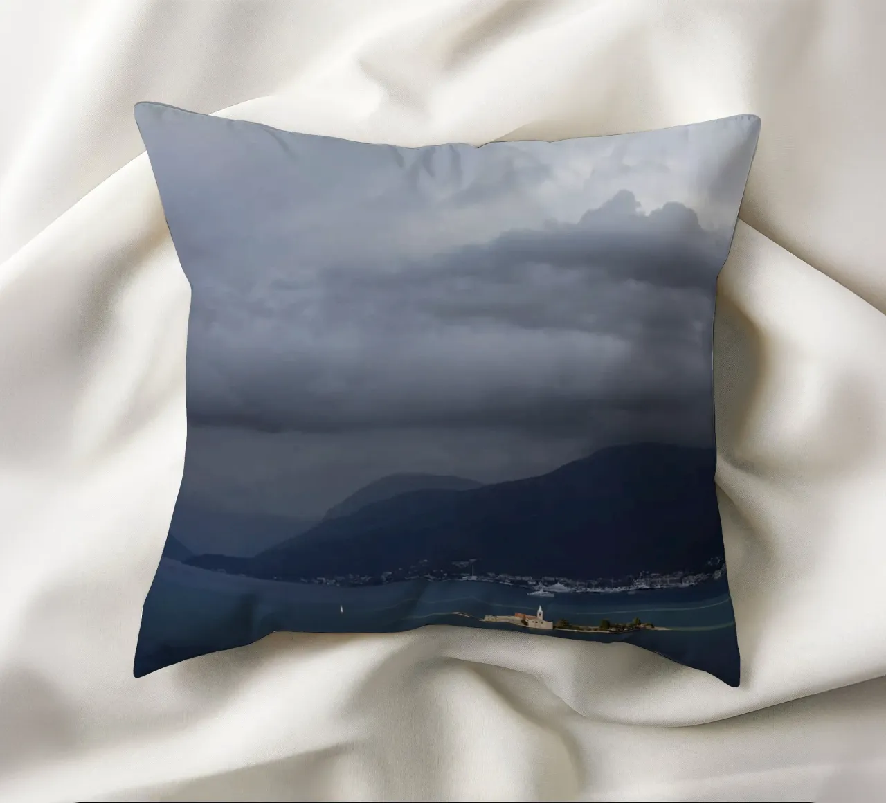 Baia di Kotor, Montenegro cuscino da art picture