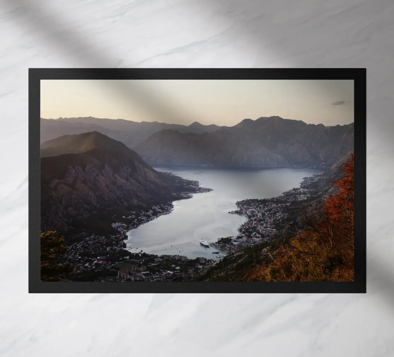 Baia di Kotor, Montenegro zerbino da atmospheric pictures