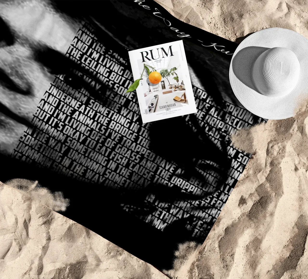 Algo en el camino toalla de playa de Gunawan Rb