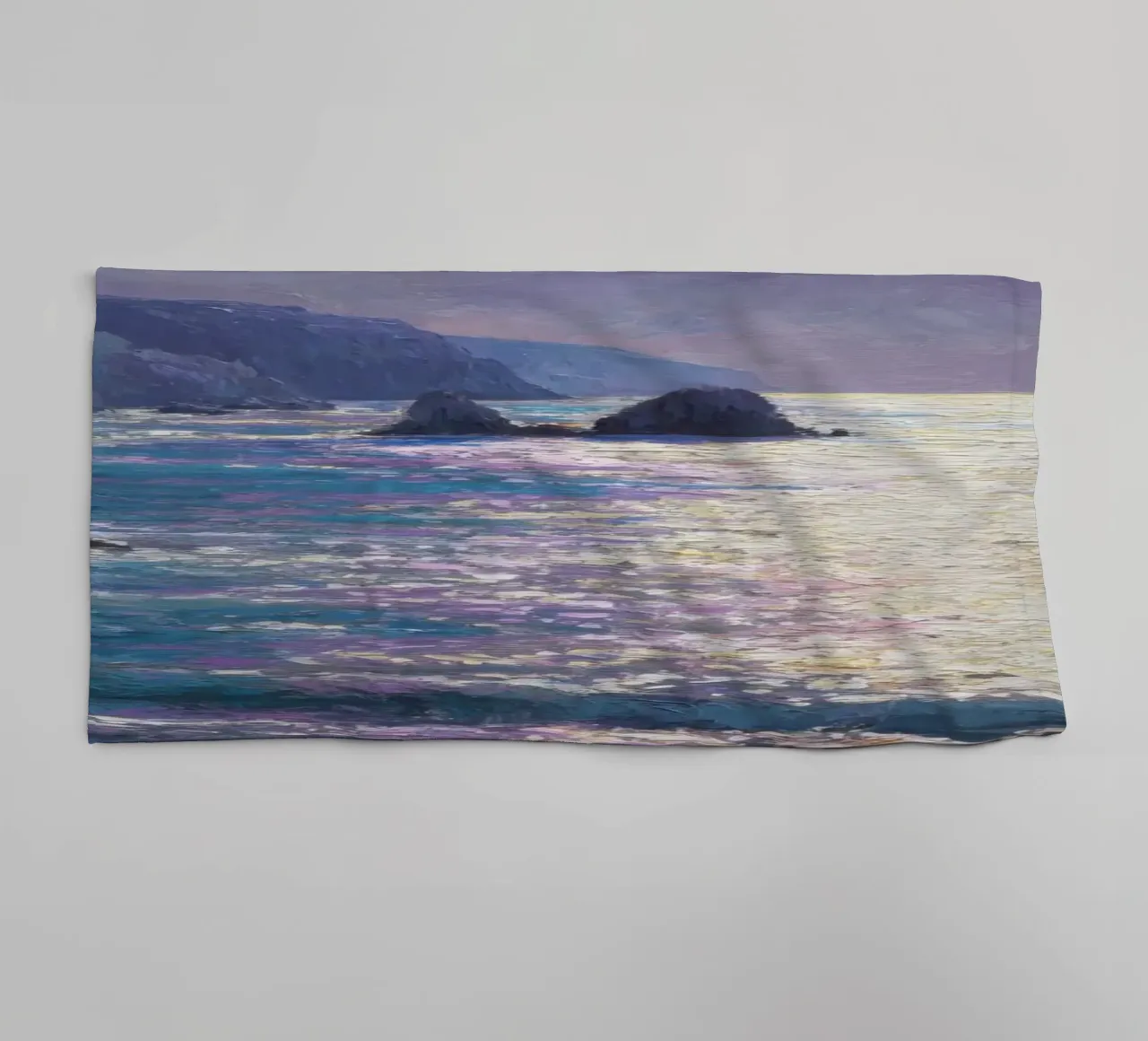 Riflessi di luna sul mare asciugamano da bagno da Artbyvo