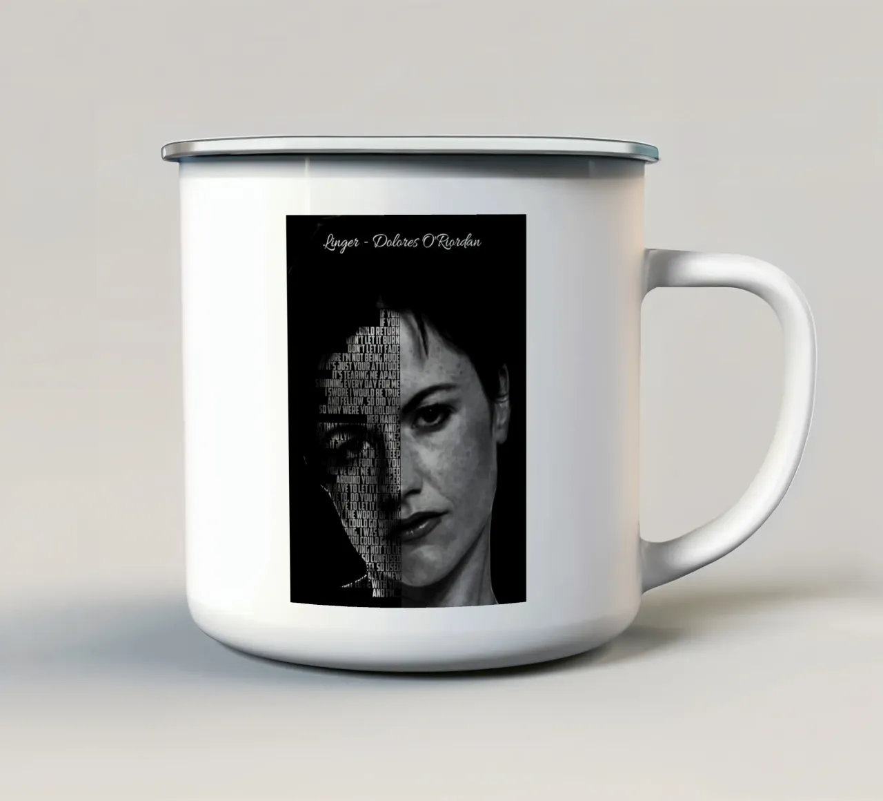 Indugiare tazza in smalto da Gunawan Rb