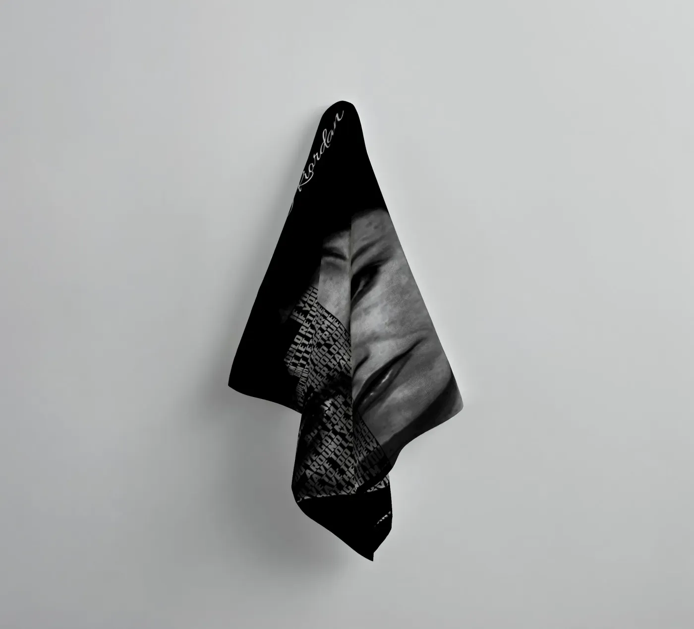 Linger towel by Gunawan Rb