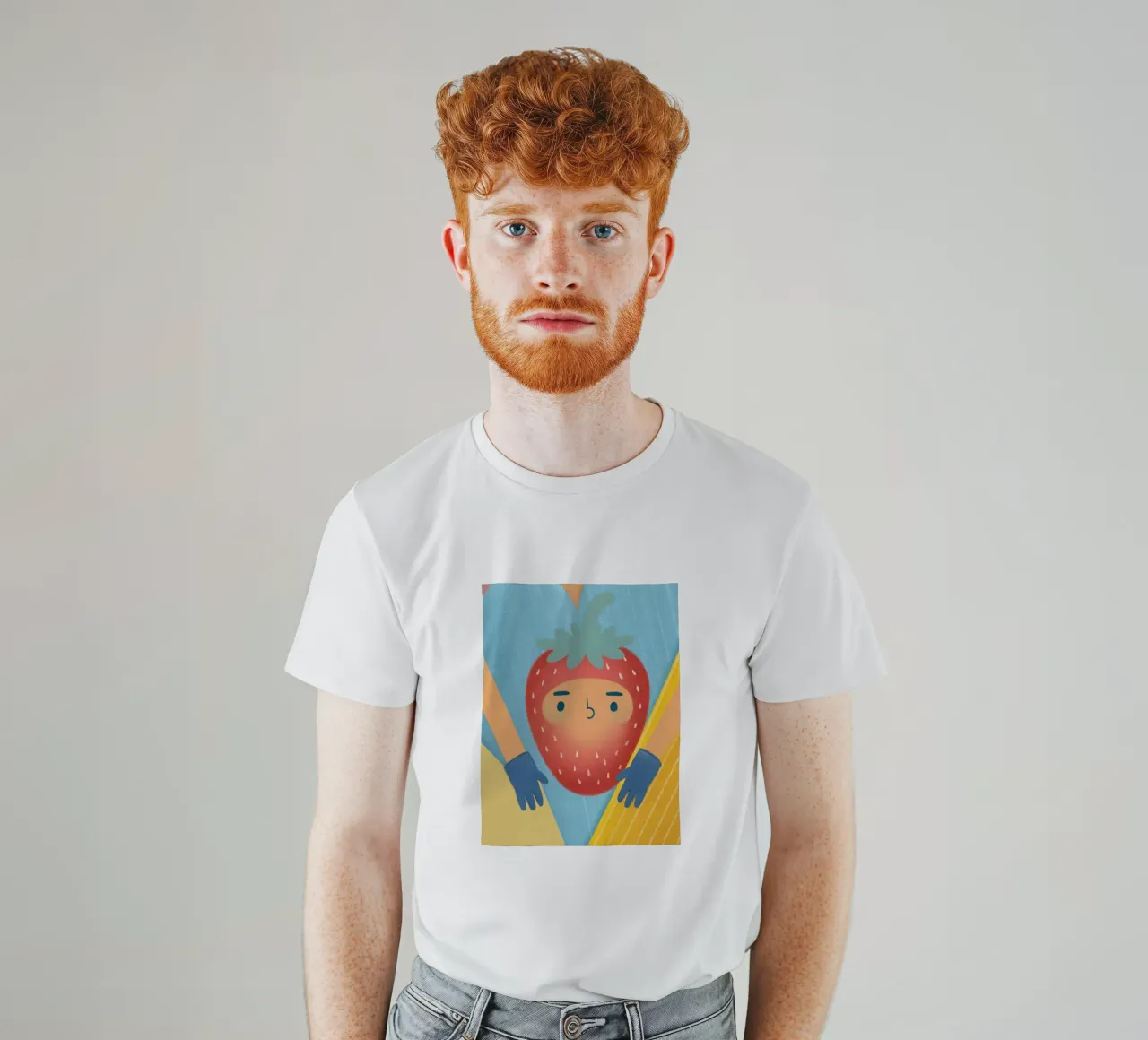 fragole con espressioni divertenti t-shirt da LOYAL SHOP