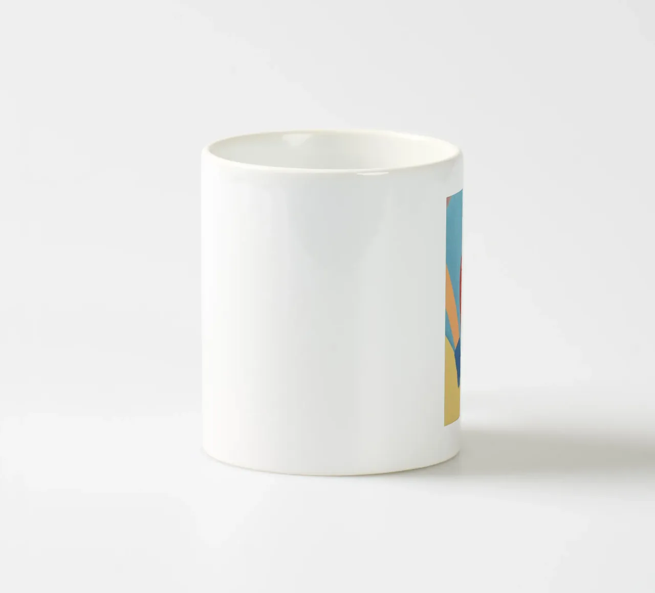 fragole con espressioni divertenti tazza in ceramica da LOYAL SHOP