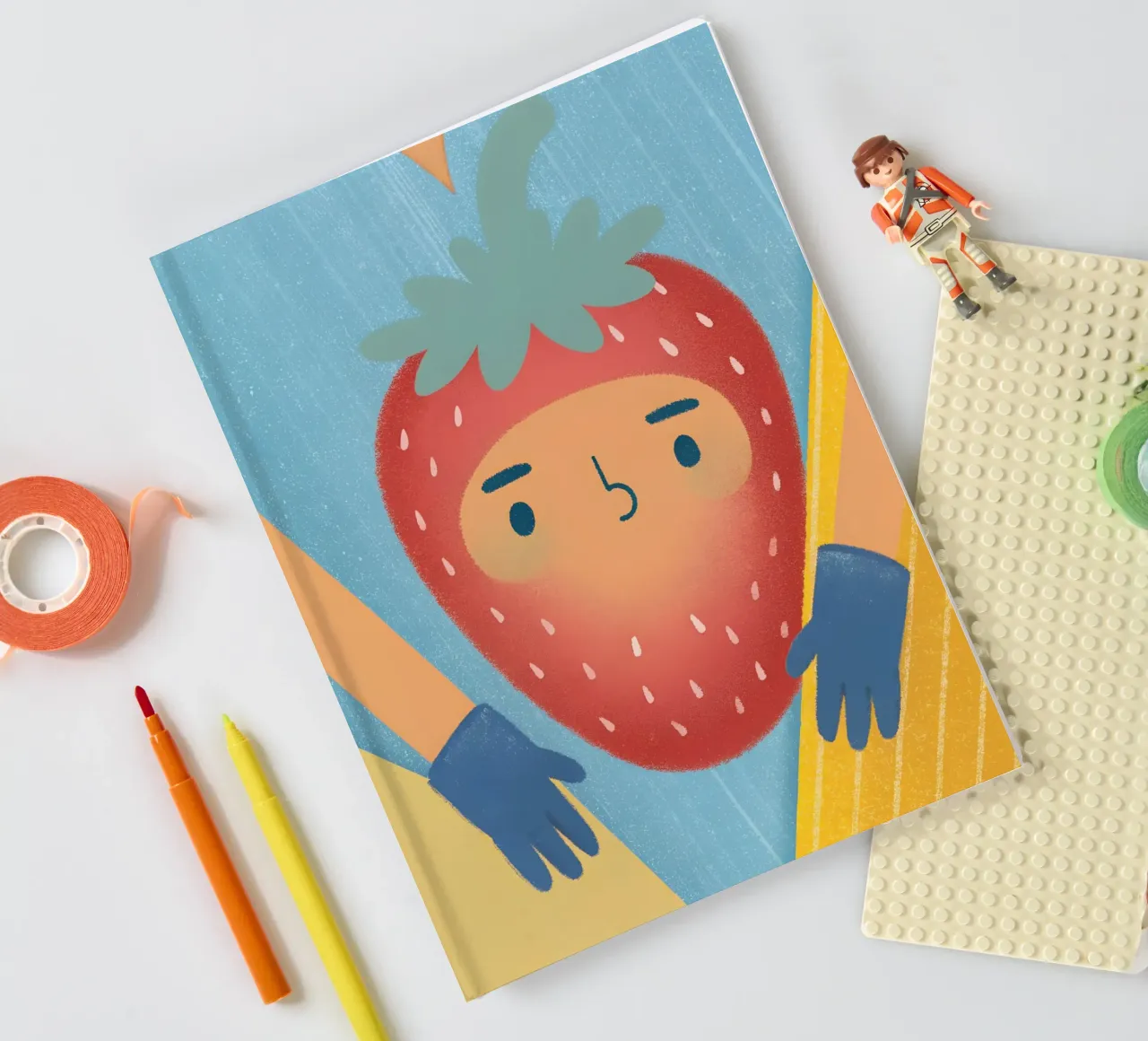 fragole con espressioni divertenti diario da LOYAL SHOP