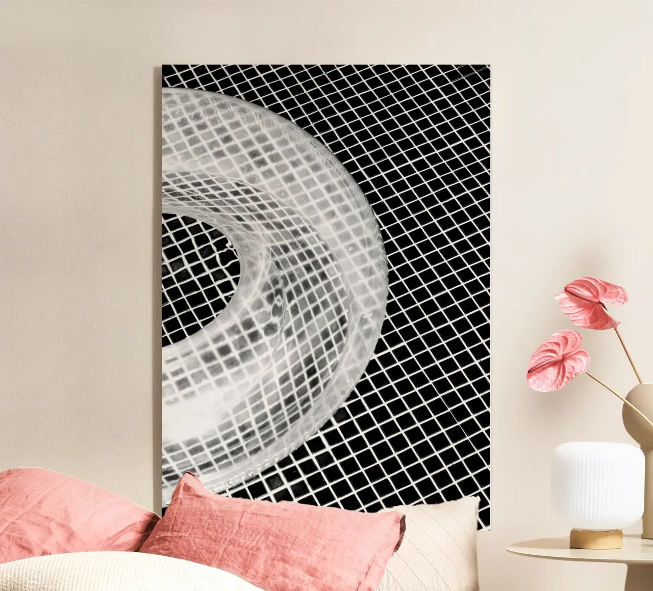 Dimensione nera plexiglass da rafael campezato