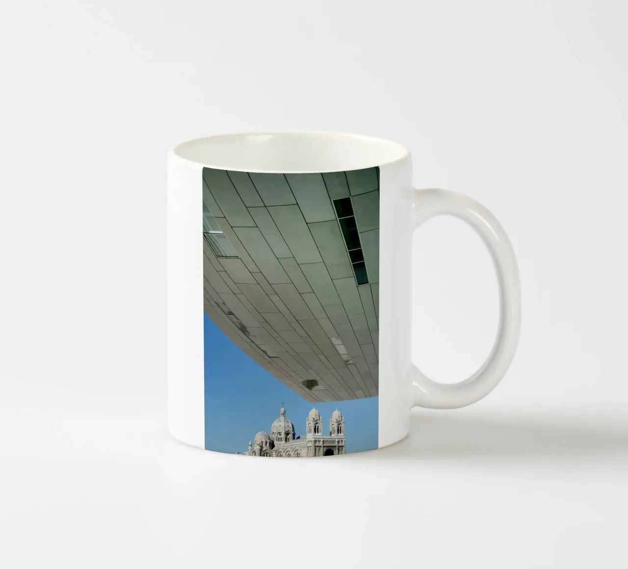 Chiesa di Marsiglia, Francia tazza in ceramica da atmospheric pictures