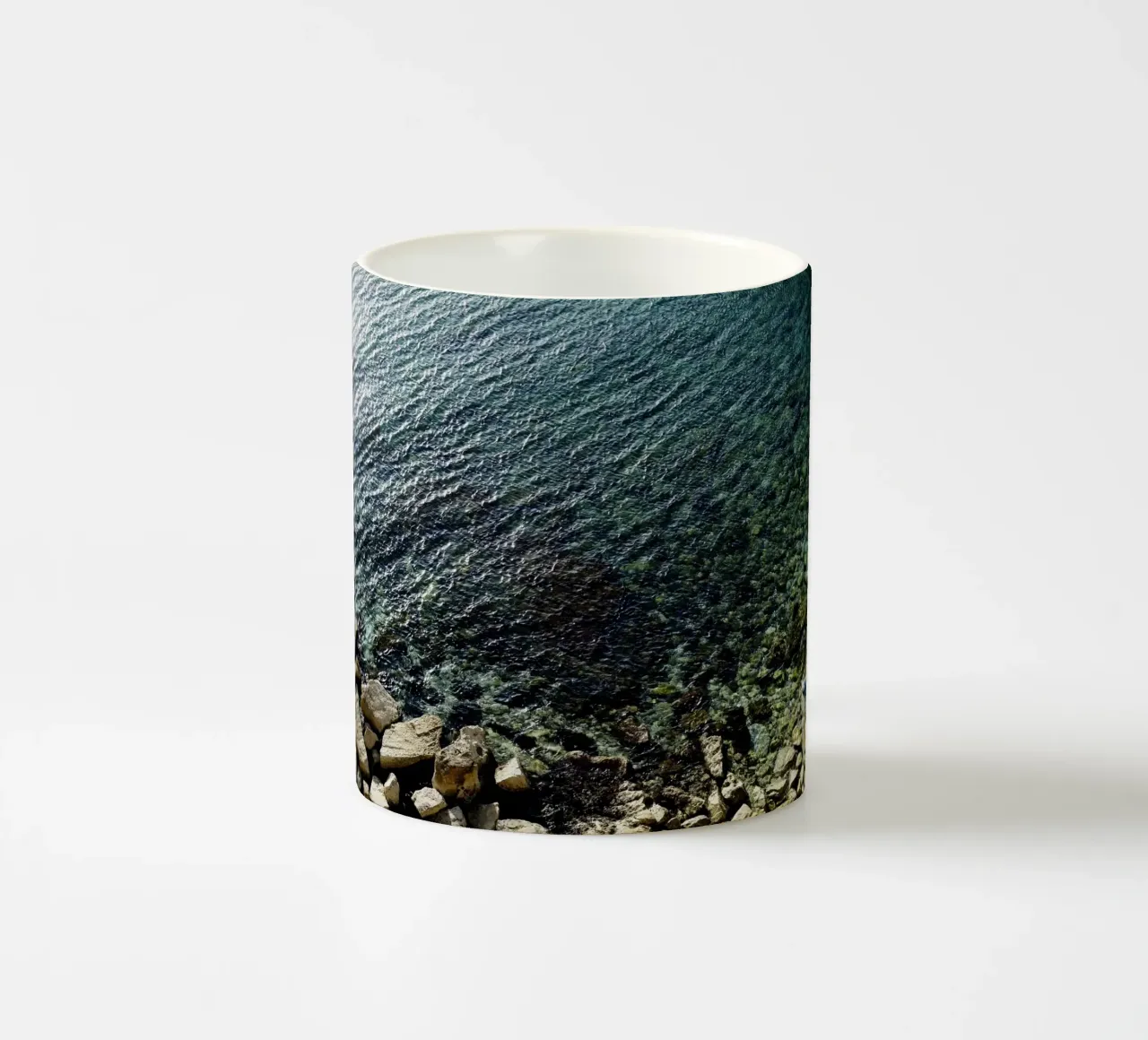 Spiaggia di pietra a Marsiglia, Francia - Provenza tazza in ceramica da art picture