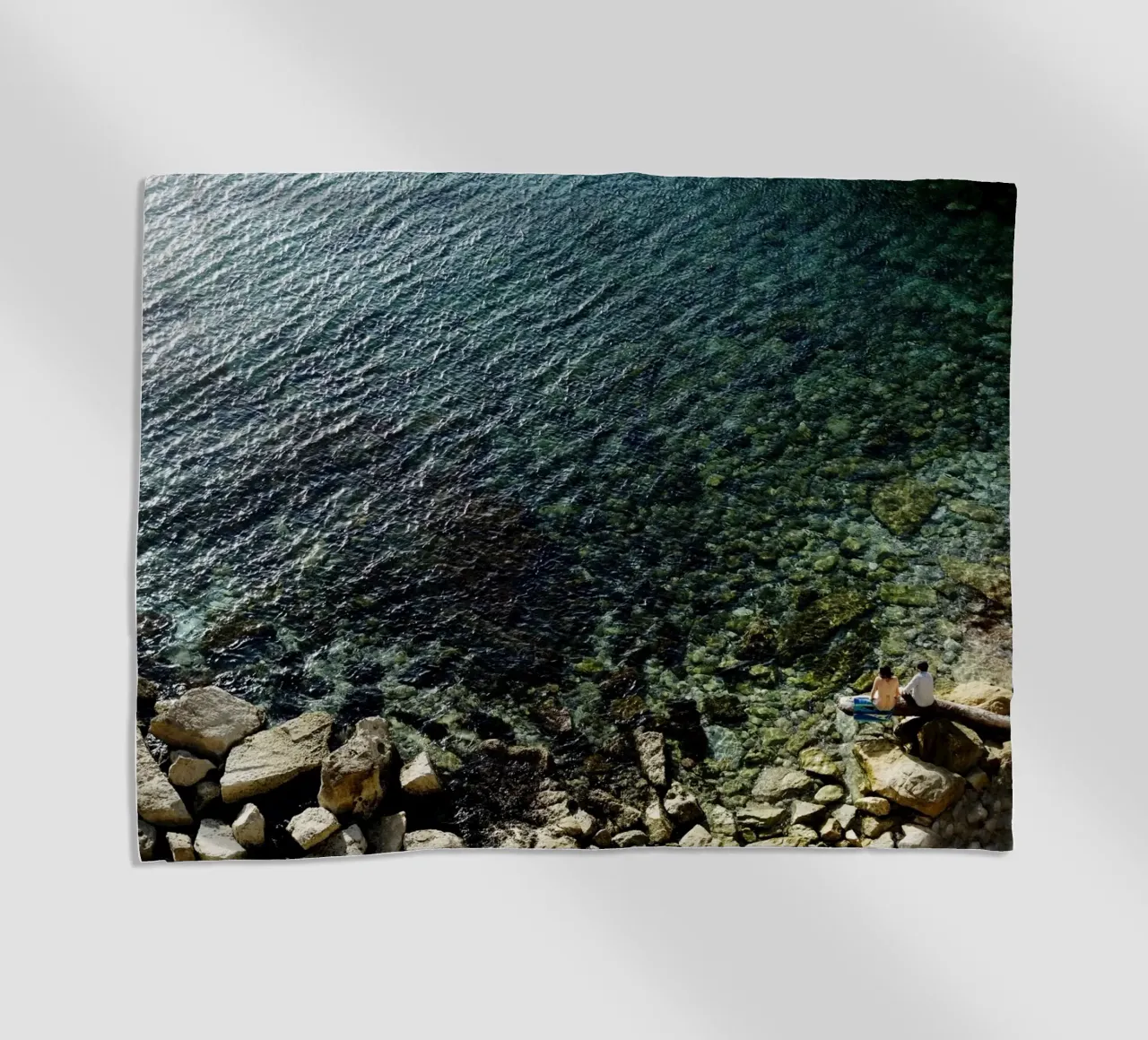Spiaggia di pietra a Marsiglia, Francia - Provenza telo mare da atmospheric pictures