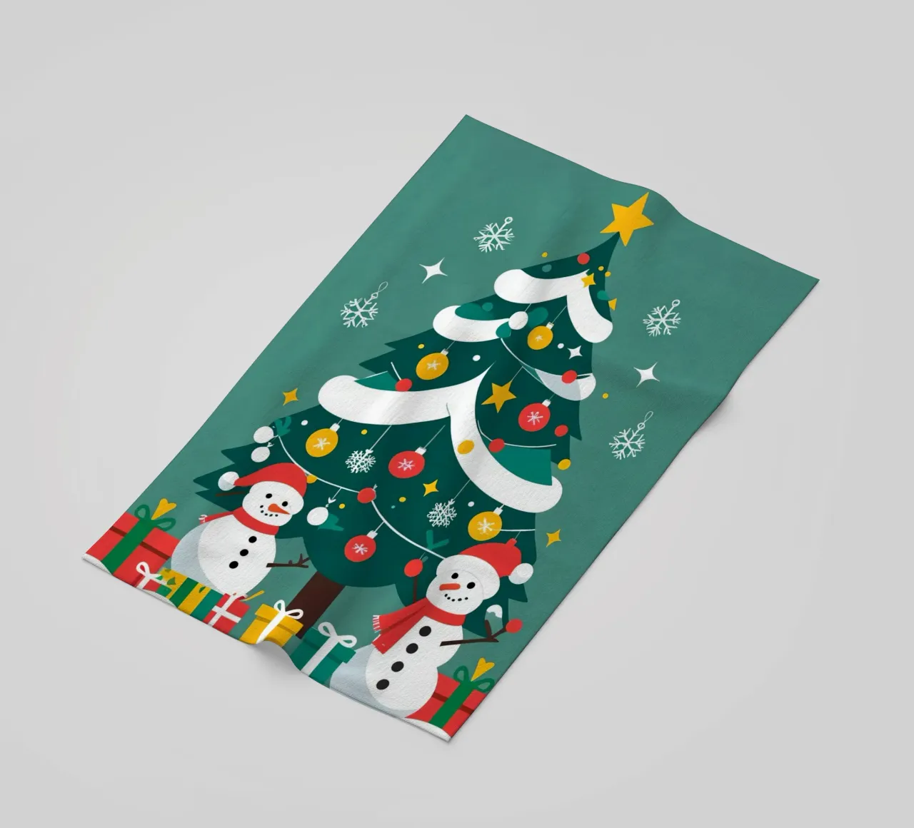 Albero di Natale con pupazzi di neve e regali telo mare da DesignDoodle