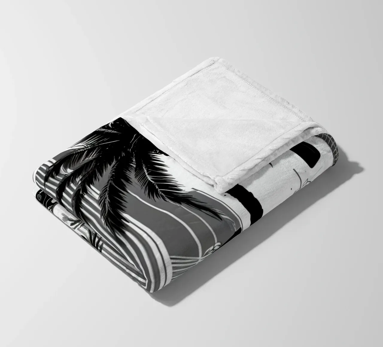 Intersezione di una strada cittadina con palme ed edifici coperta in pile da DesignDoodle