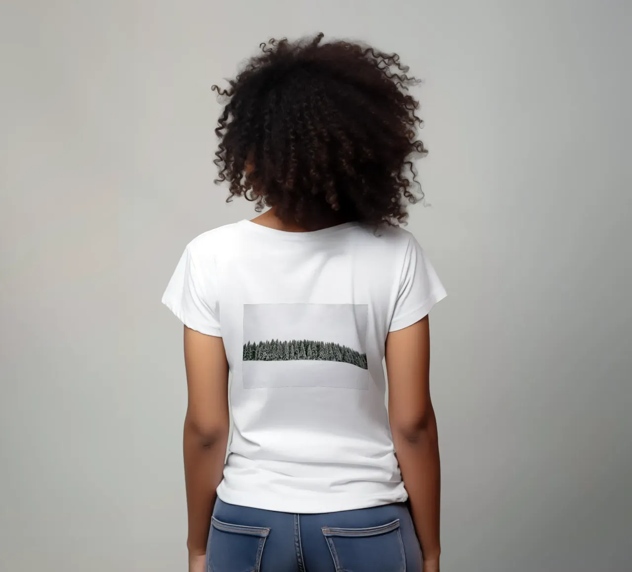 Foresta invernale minimale - neve e abeti Photo Art t-shirt da ChristmasMooodz