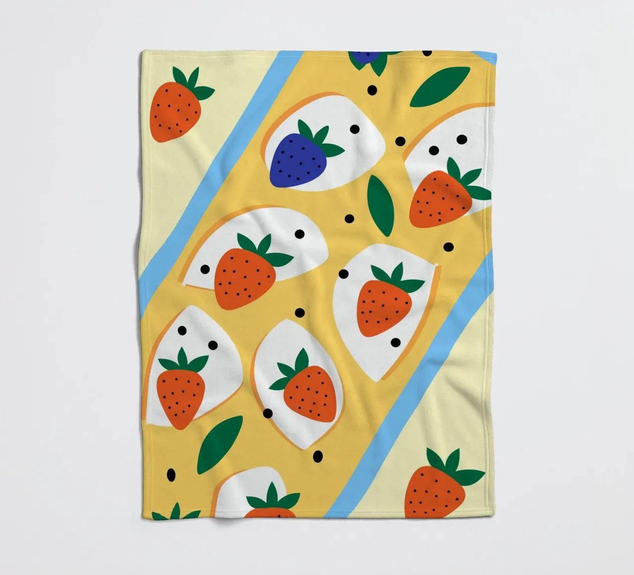 Fragole e mirtilli coperta in pile da OFFICIAL FRUIT & VEGETABLES
