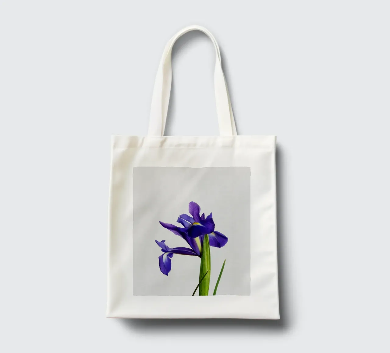 Nature morte à l'iris tote bag de Orara Studio