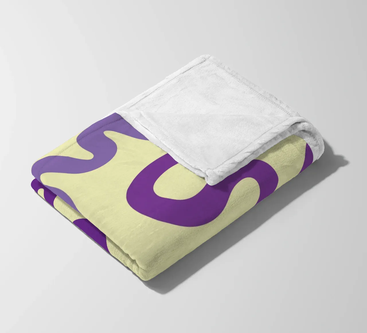 verme viola coperta in pile da SADELA