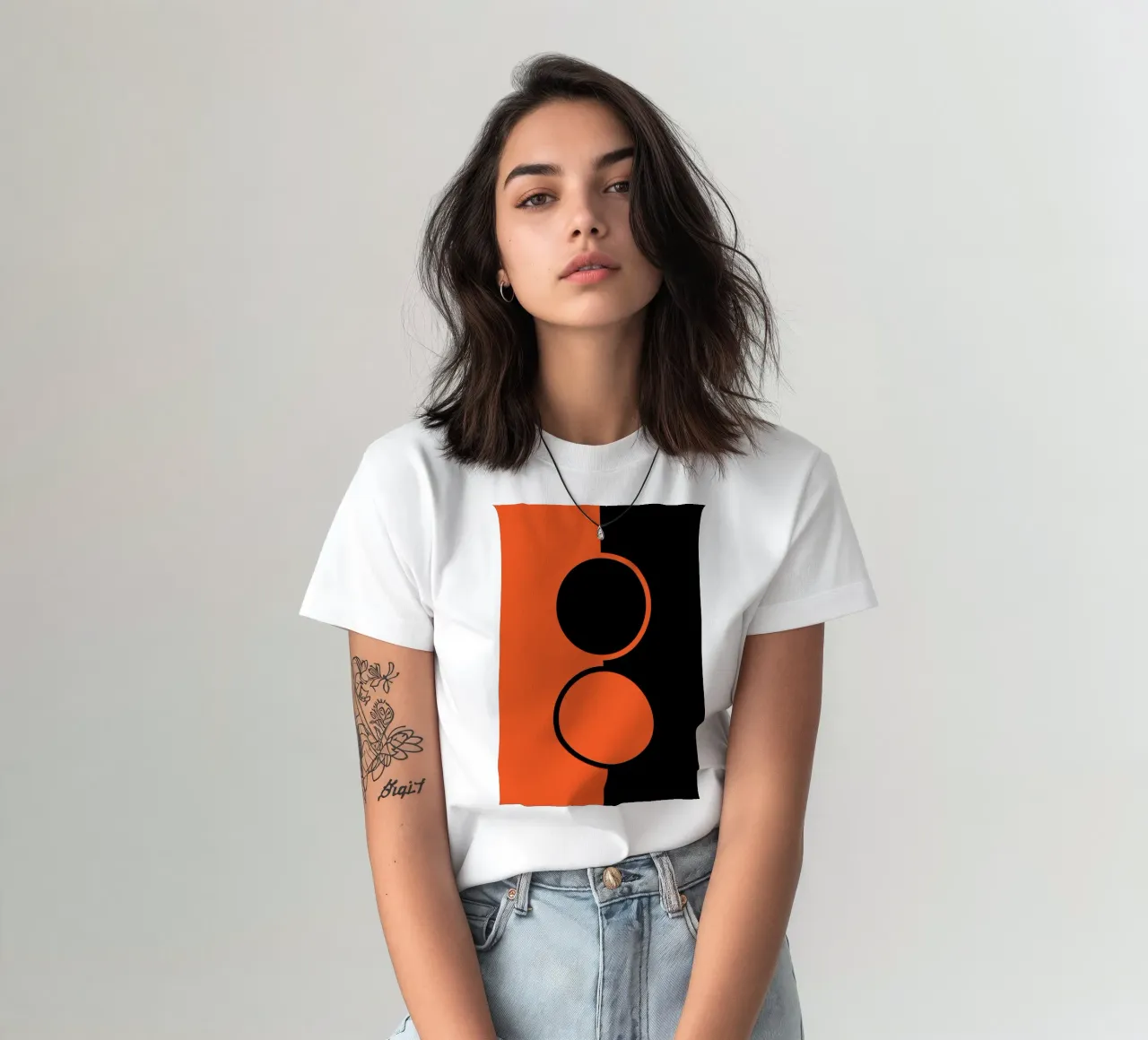 due cerchi arancione nero t-shirt da SADELA