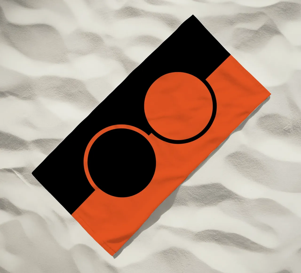 due cerchi arancione nero telo mare da SADELA