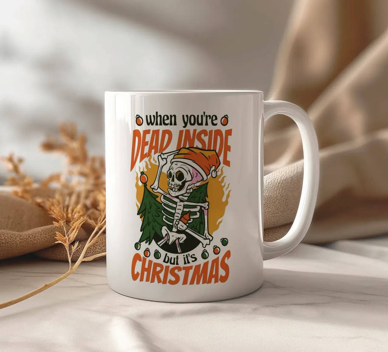 Scheletro di Natale sarcastico tazza in ceramica da TeeLab
