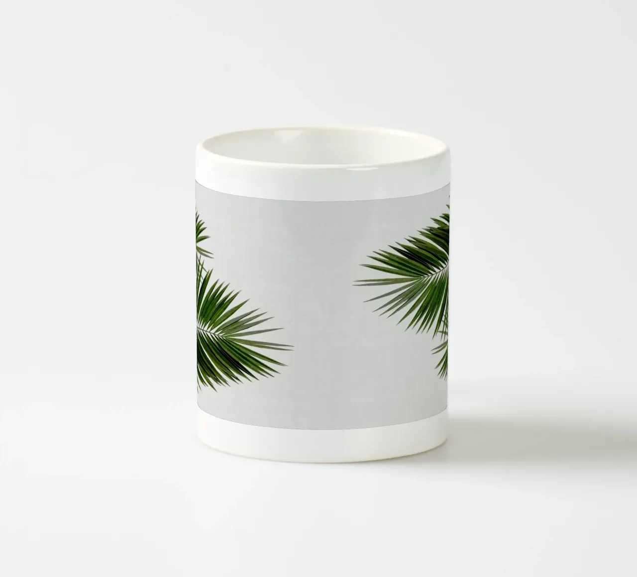 Foglia di palma II tazza in ceramica da Orara Studio