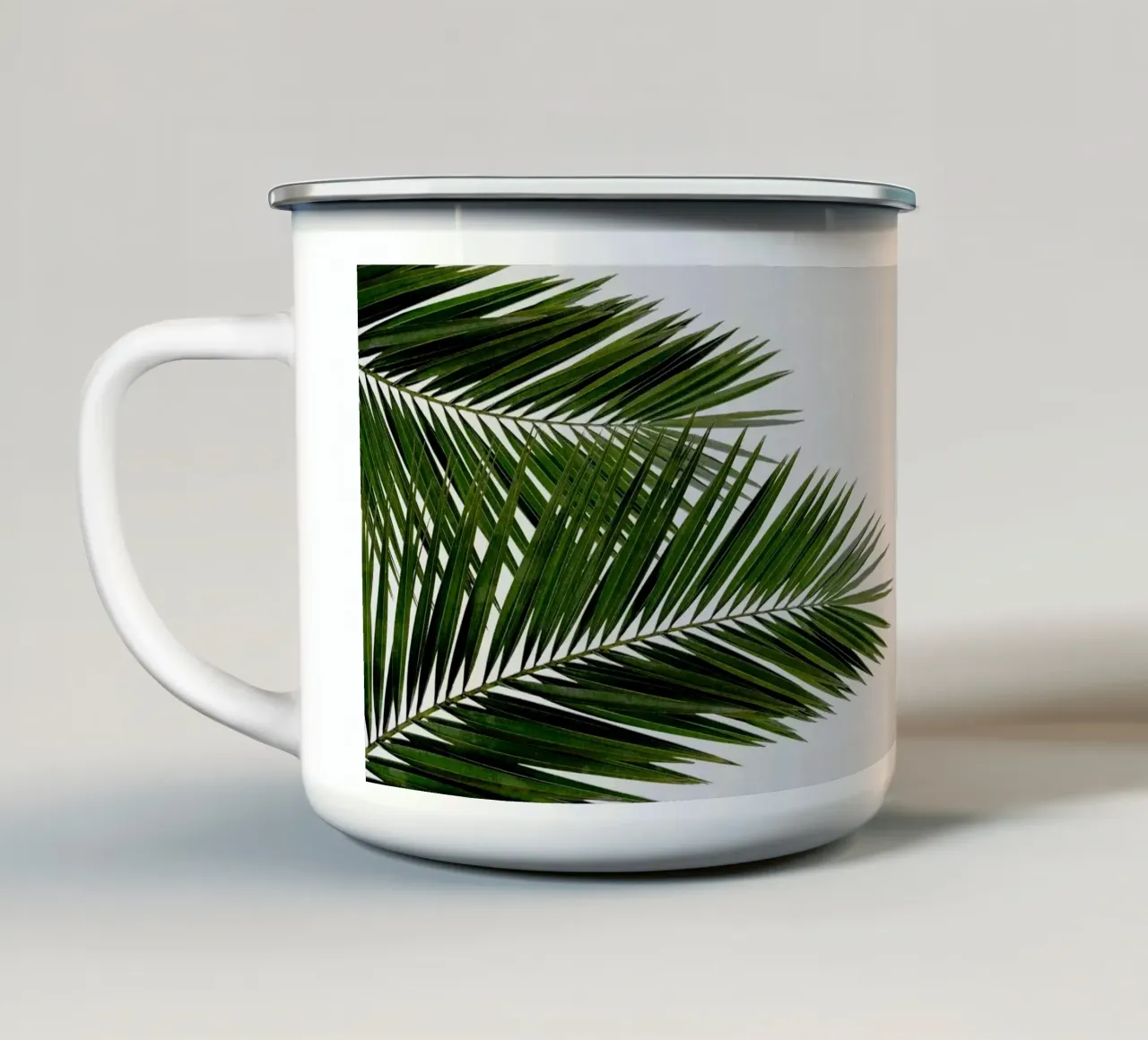 Foglia di palma II tazza in smalto da Orara Studio