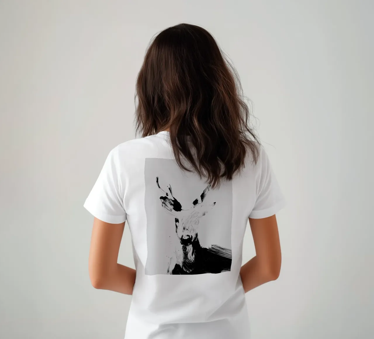 Abstract Deer No 03 t-shirt da treechild