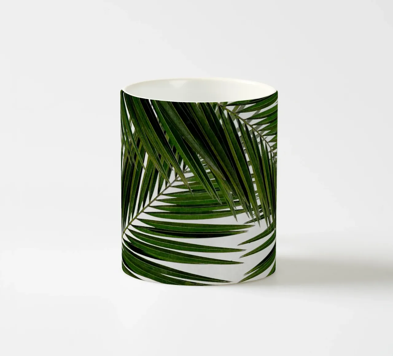 Foglia di palma III tazza in ceramica da Orara Studio