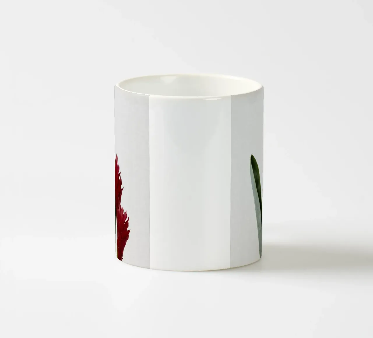 Fiore rosso tazza in ceramica da Orara Studio
