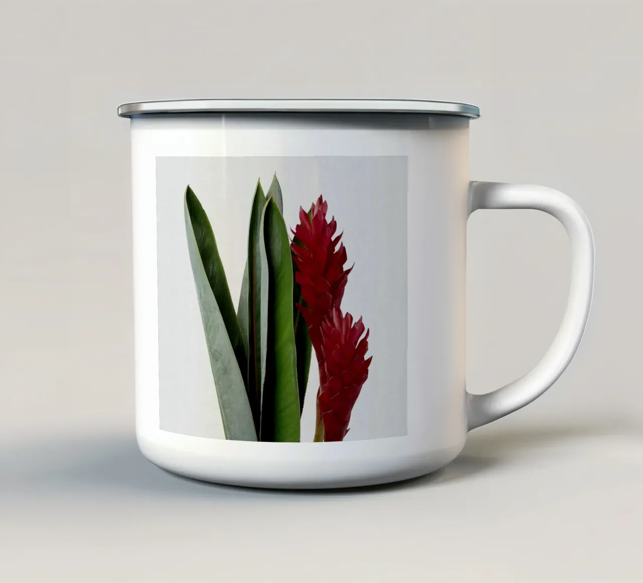 Fiore rosso tazza in smalto da Orara Studio