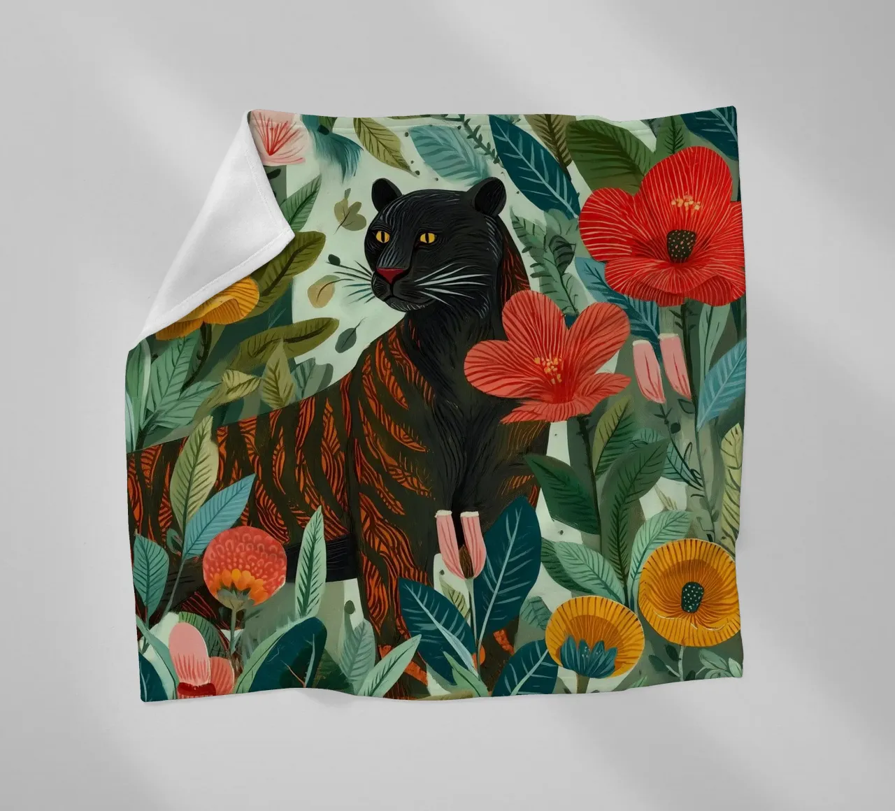 Portrait of a Panther in Bloom I coperta in pile da Luca