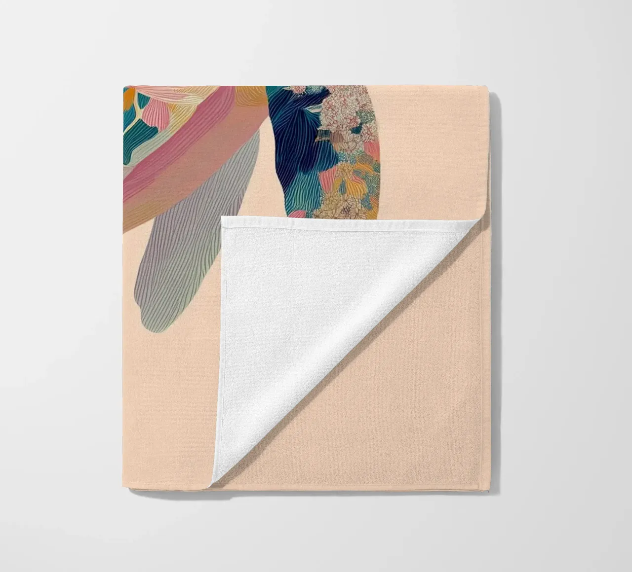 Portrait of a Turtle in Bloom strandhanddoek van Luca
