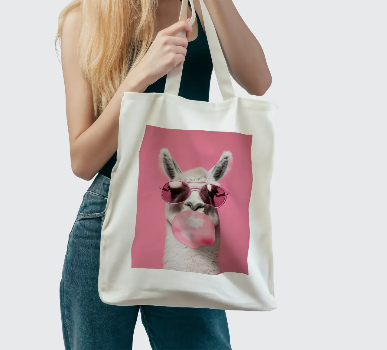 Lama con gomma da masticare borsa in juta da Emil Art Studio