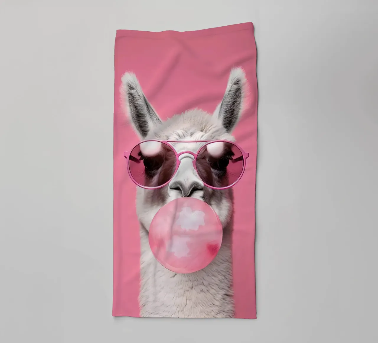 Lama con gomma da masticare asciugamano da bagno da Emil Art Studio