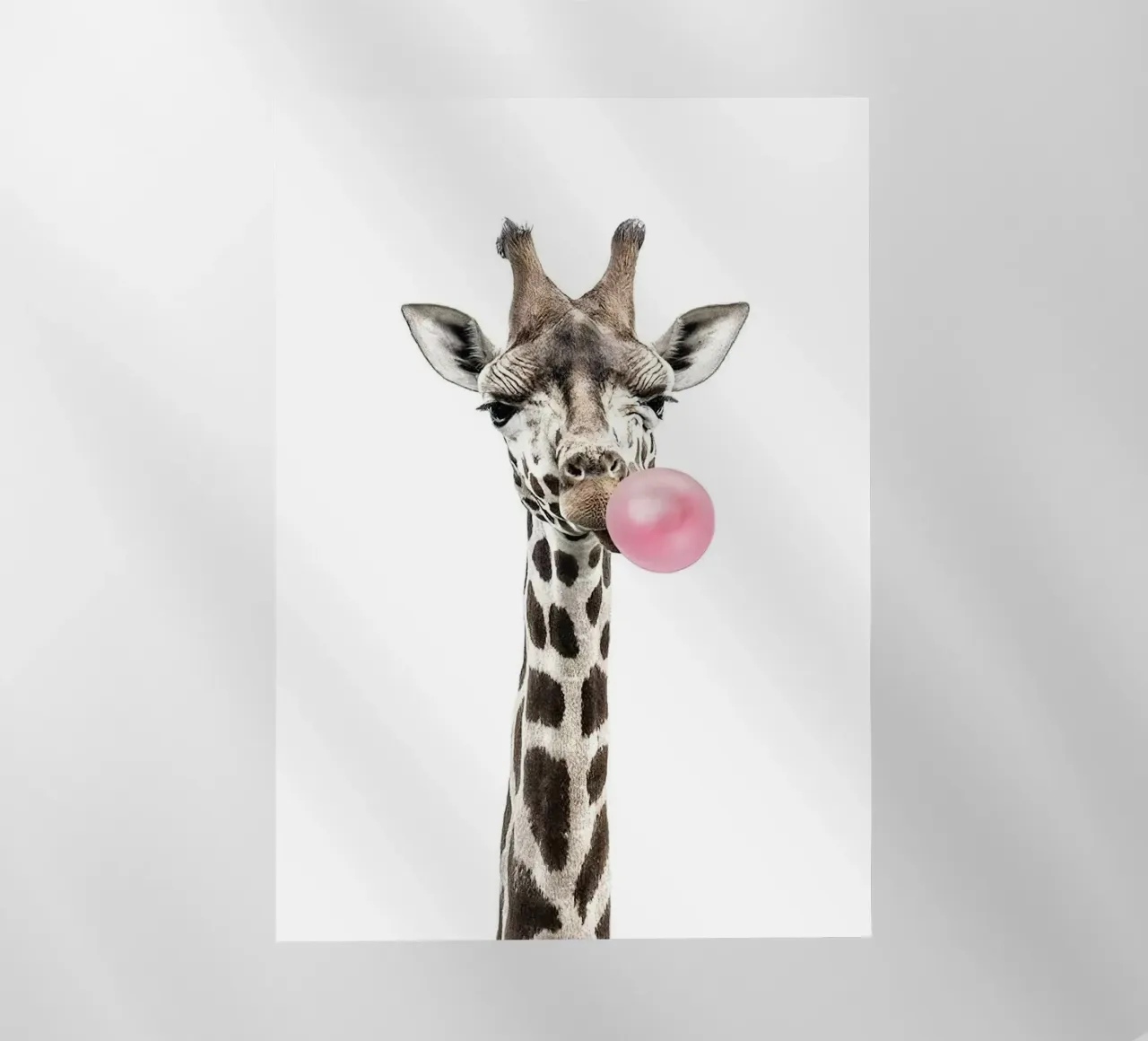 Giraffa di gomma da masticare pellicola backlit da Emil Art Studio