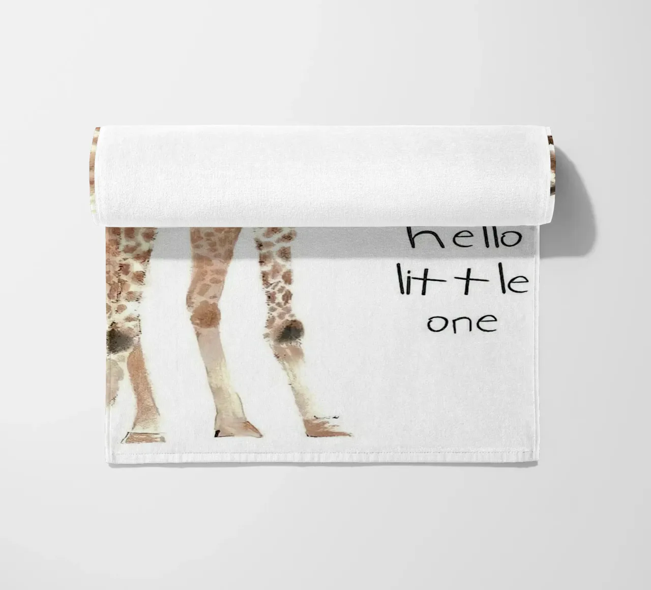 Hello Giraffe telo mare da Emil Art Studio