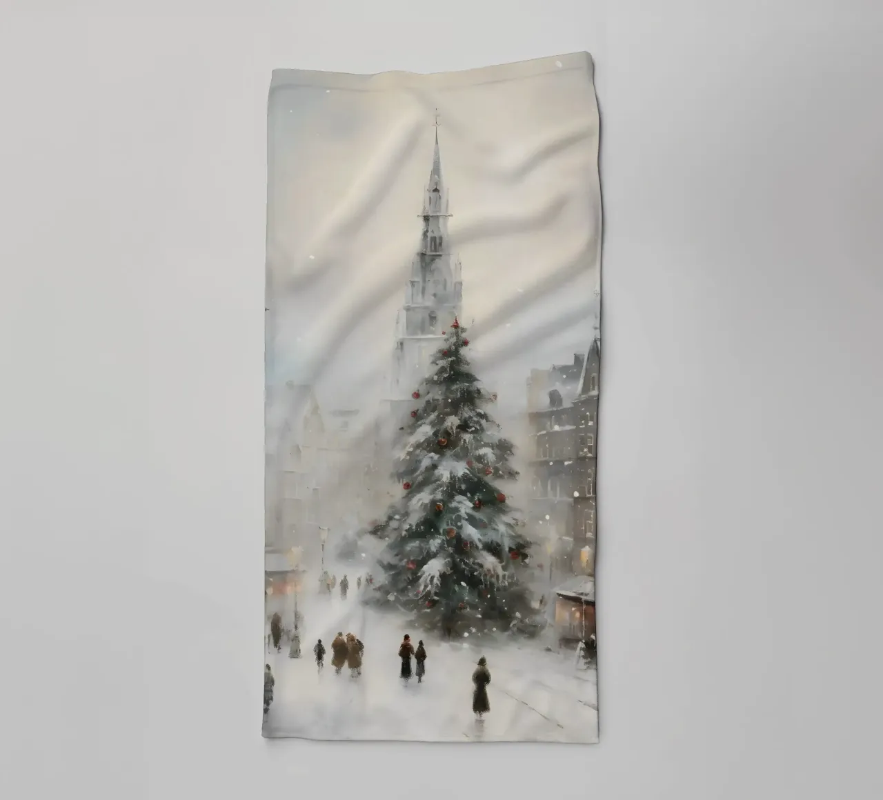 Città invernale con albero di Natale - Scena romantica sulla neve asciugamano da bagno da Christmas Vibes 2025