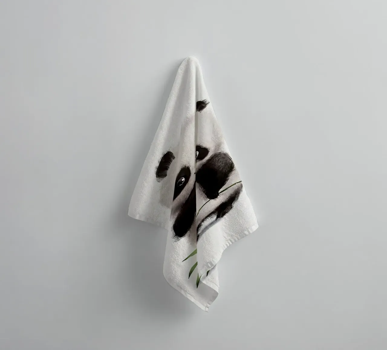 Panda premuroso asciugamano da bagno da Emil Art Studio
