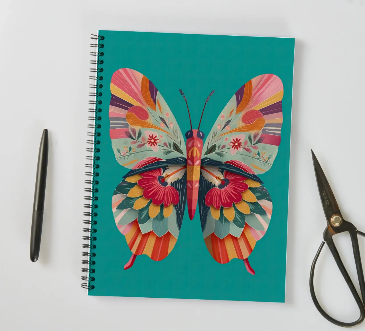 Study of a Butterfly in Bloom Ringbuch von Luca