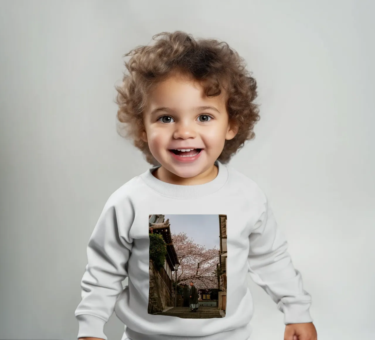 Scala dei ciliegi in fiore a Kyoto, Giappone felpa neonato da mbgraphx2