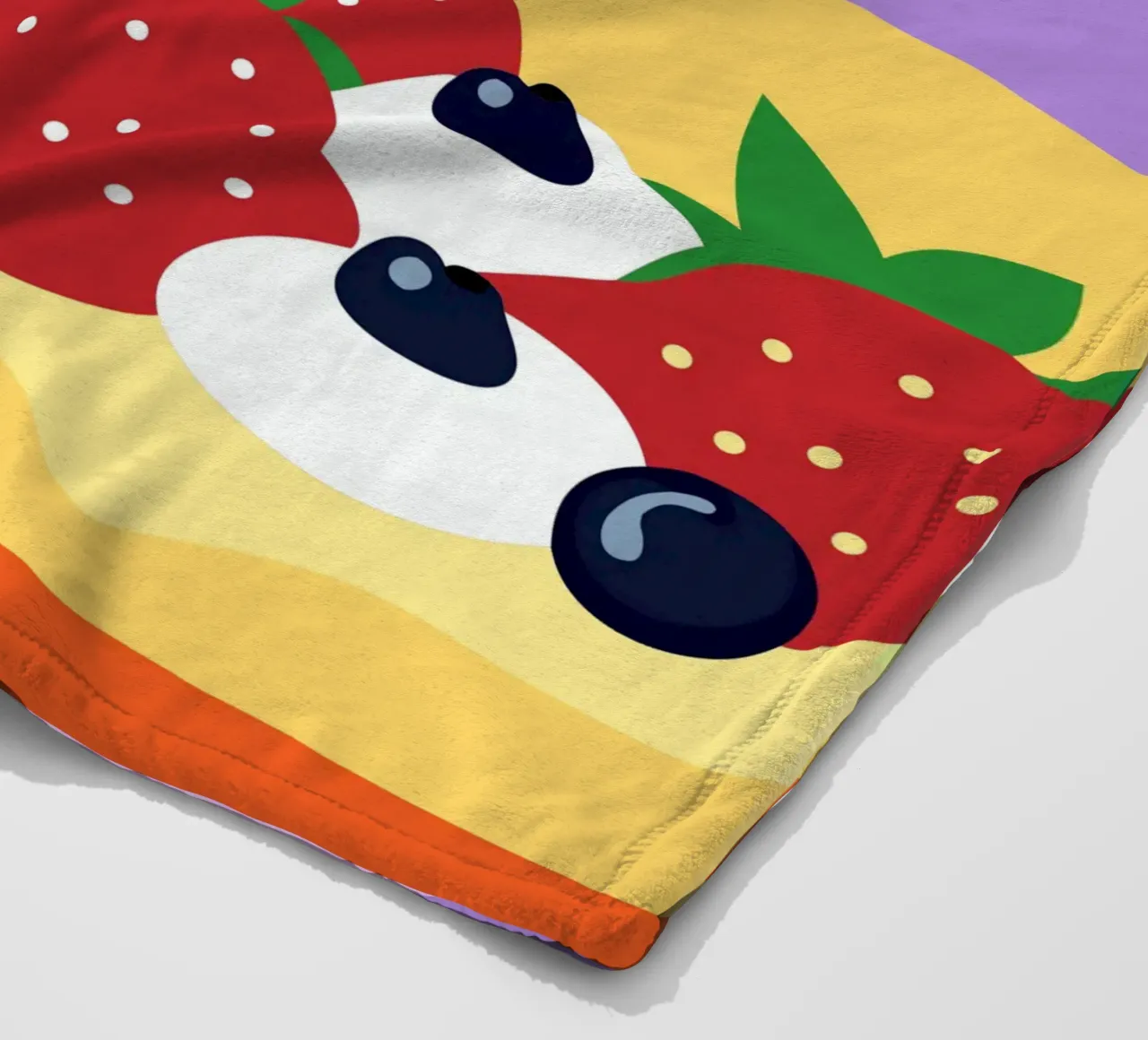 Crostata di fragole e mirtilli coperta in pile da OFFICIAL FRUIT & VEGETABLES