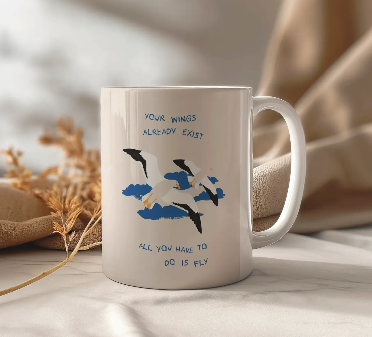 Tutto quello che devi fare è volare tazza in ceramica da Franziska Biermann
