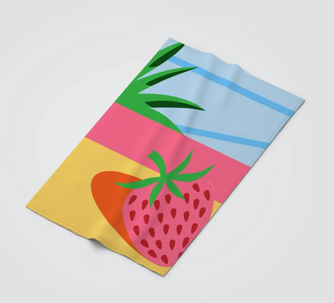 Fragola rosa con foglie verdi coperta in pile da OFFICIAL FRUIT & VEGETABLES
