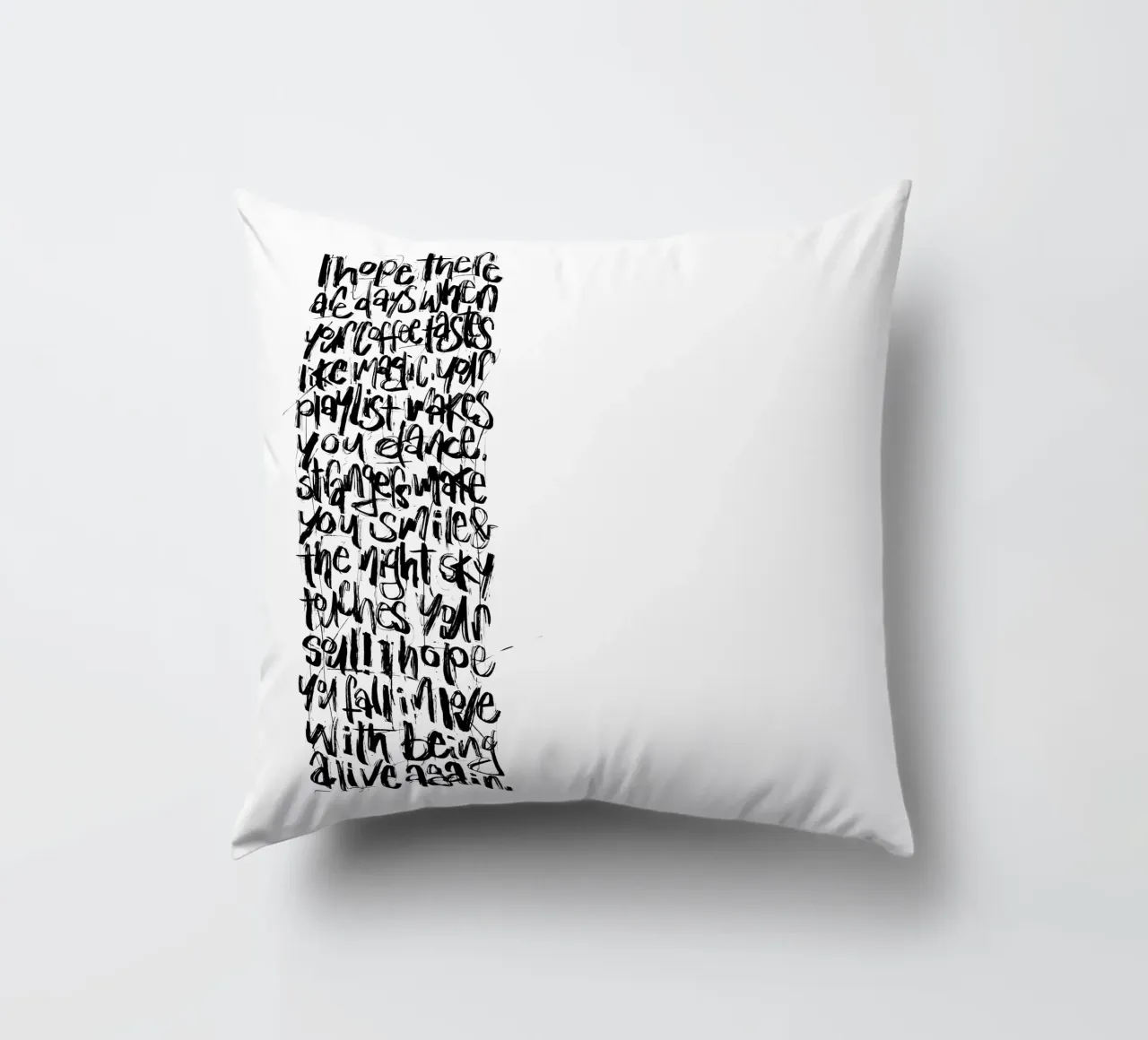 I hope cuscino da LIMITED EDITION LETTERS