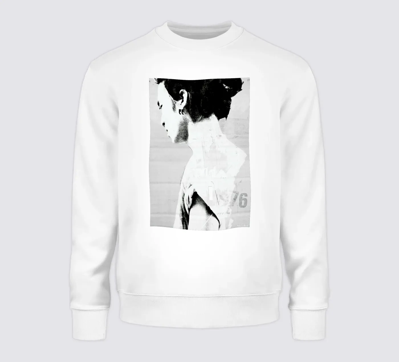Float sweatshirt by Sandrine Pagnoux
