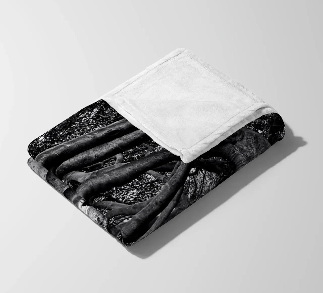 Old tree coperta in pile da Fjöllart