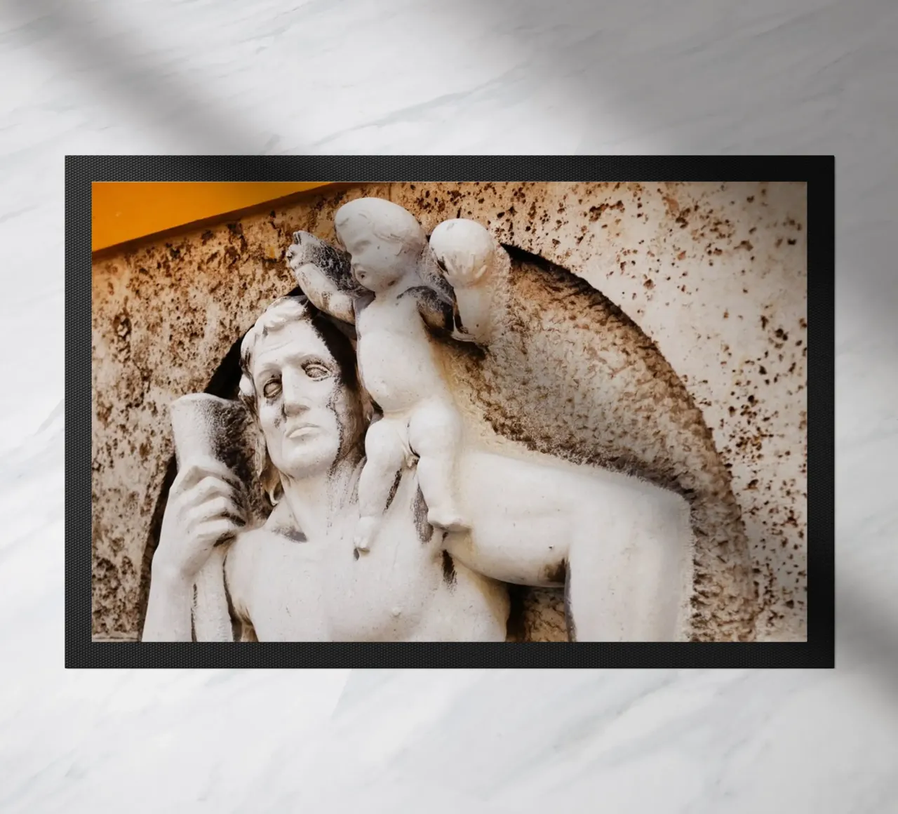 Statua nel quartiere Borstei di Monaco di Baviera zerbino da Borstei München