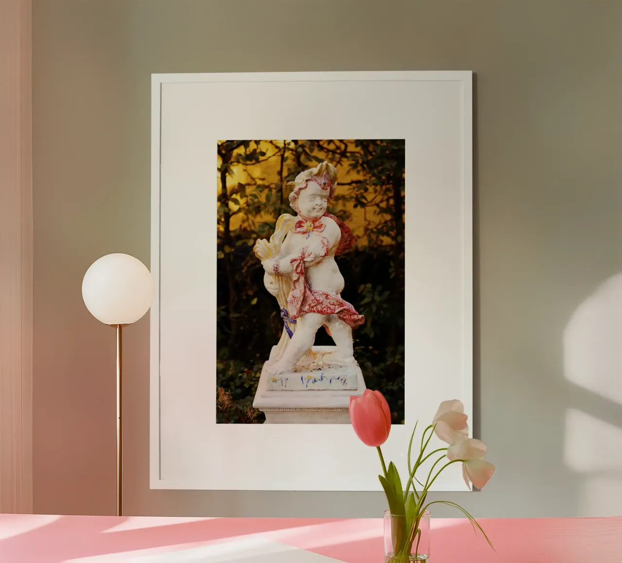 Statua nel quartiere Borstei di Monaco di Baviera poster da Borstei München