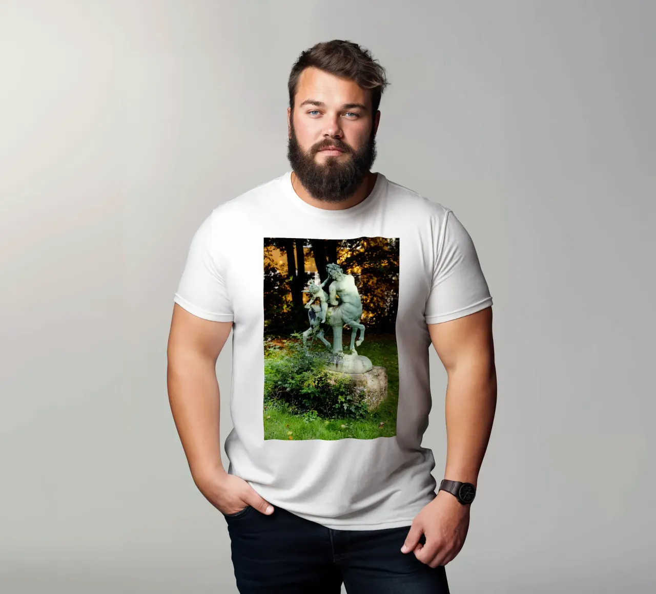 Statua nel quartiere Borstei di Monaco di Baviera t-shirt da Borstei München