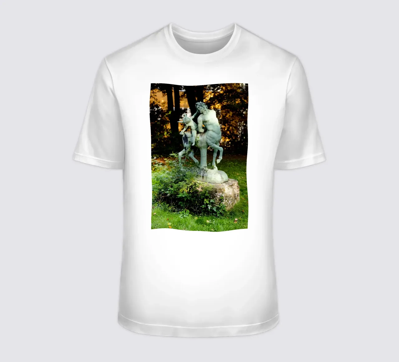 Statua nel quartiere Borstei di Monaco di Baviera t-shirt da Borstei München