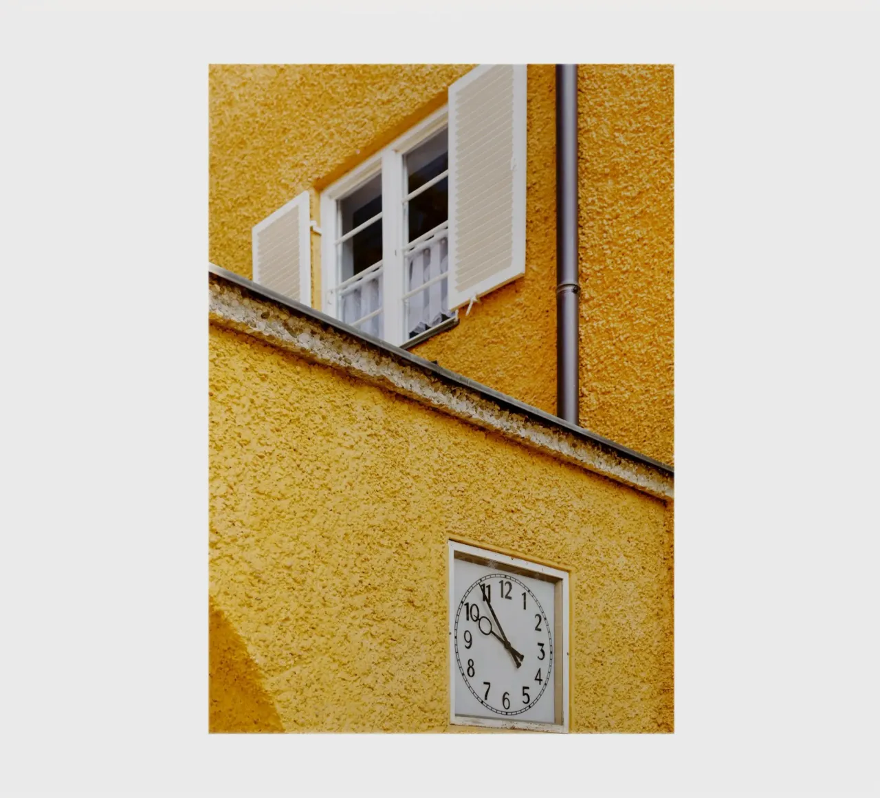 Architectural detail in the Borstei neighbourhood in Munich notebook by Borstei München